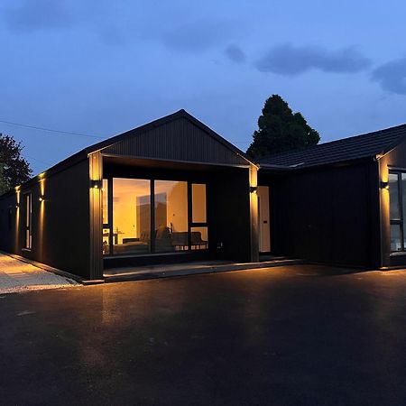 Ferienwohnung Deerpark Semi Sleeps 8 With Sofa Bed Cashel  Exterior foto